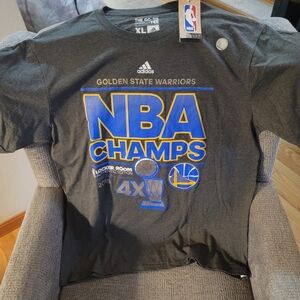 Golden State Warriors NBA Champs Shirt NWT XL